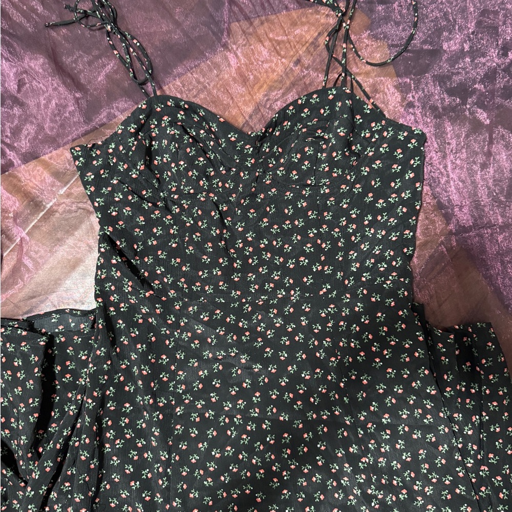 SHEIN Black Floral Maxi Dress